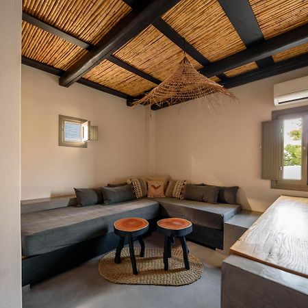 Misteli Suites Akrotiri  Exterior photo